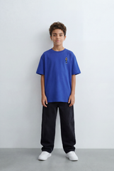 Boy's Back Graphic T-Shirt Artistic Vertical Print