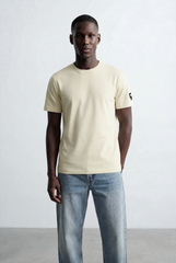 Men’s Small Sleeve Logo Detail Plain T-Shirt