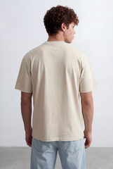 Men’s Raw Edge Finish Chest Script Detail T-Shirt