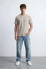 Men’s Textured Knit T-Shirt Ripple Pattern Surface