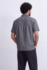Men’s Resort Collar Shirt Textured Stripe Detail