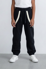 Boy's Jogger Sweatpants Contrast Panel Details