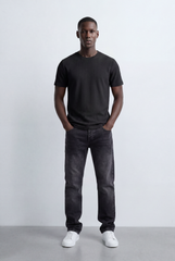 Men’s Structured Knit T-Shirt Grid Texture Surface