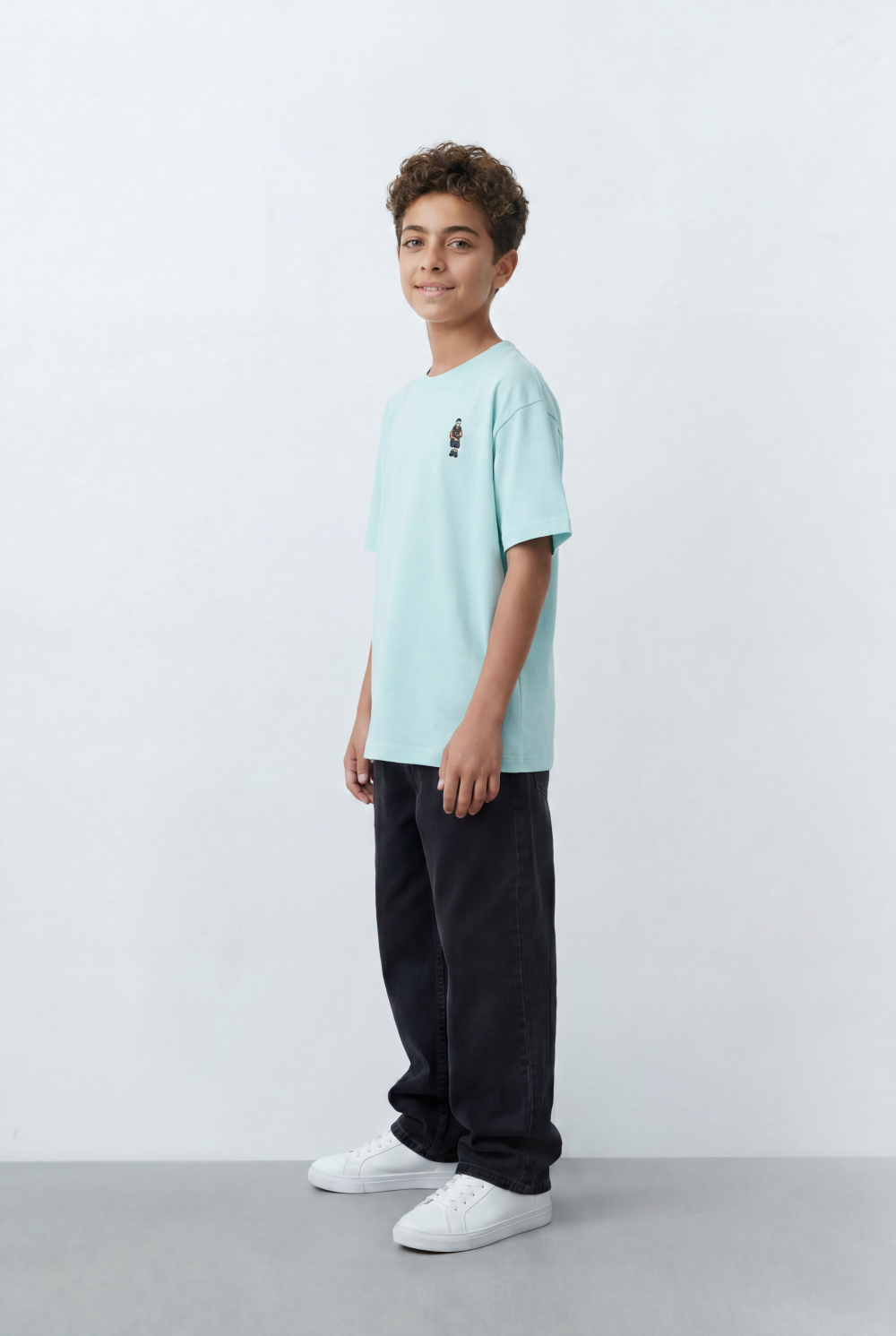 Boy's Back Graphic T-Shirt Artistic Vertical Print