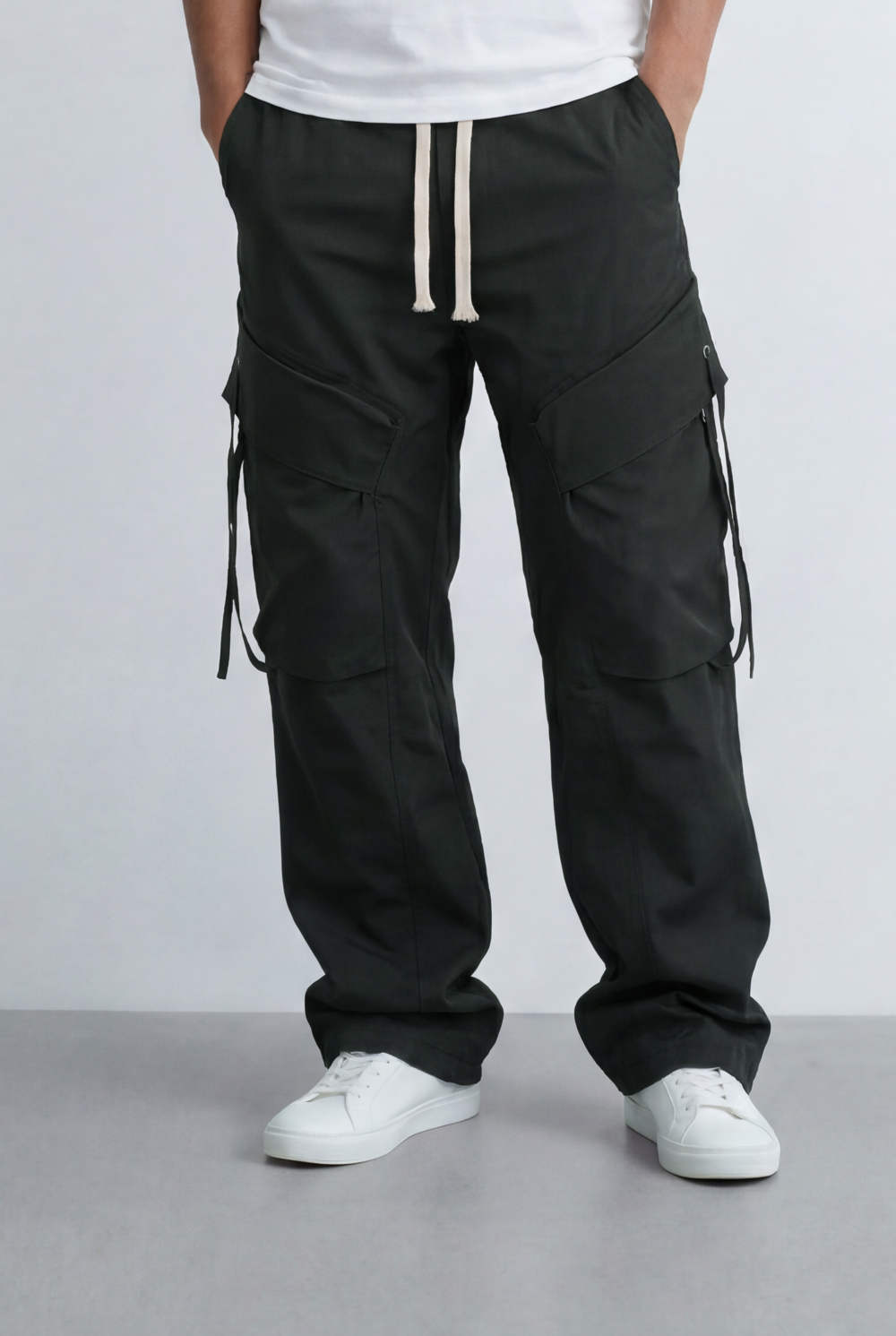 Men’s Utility Cargo Pants Waterproof Flap Pockets