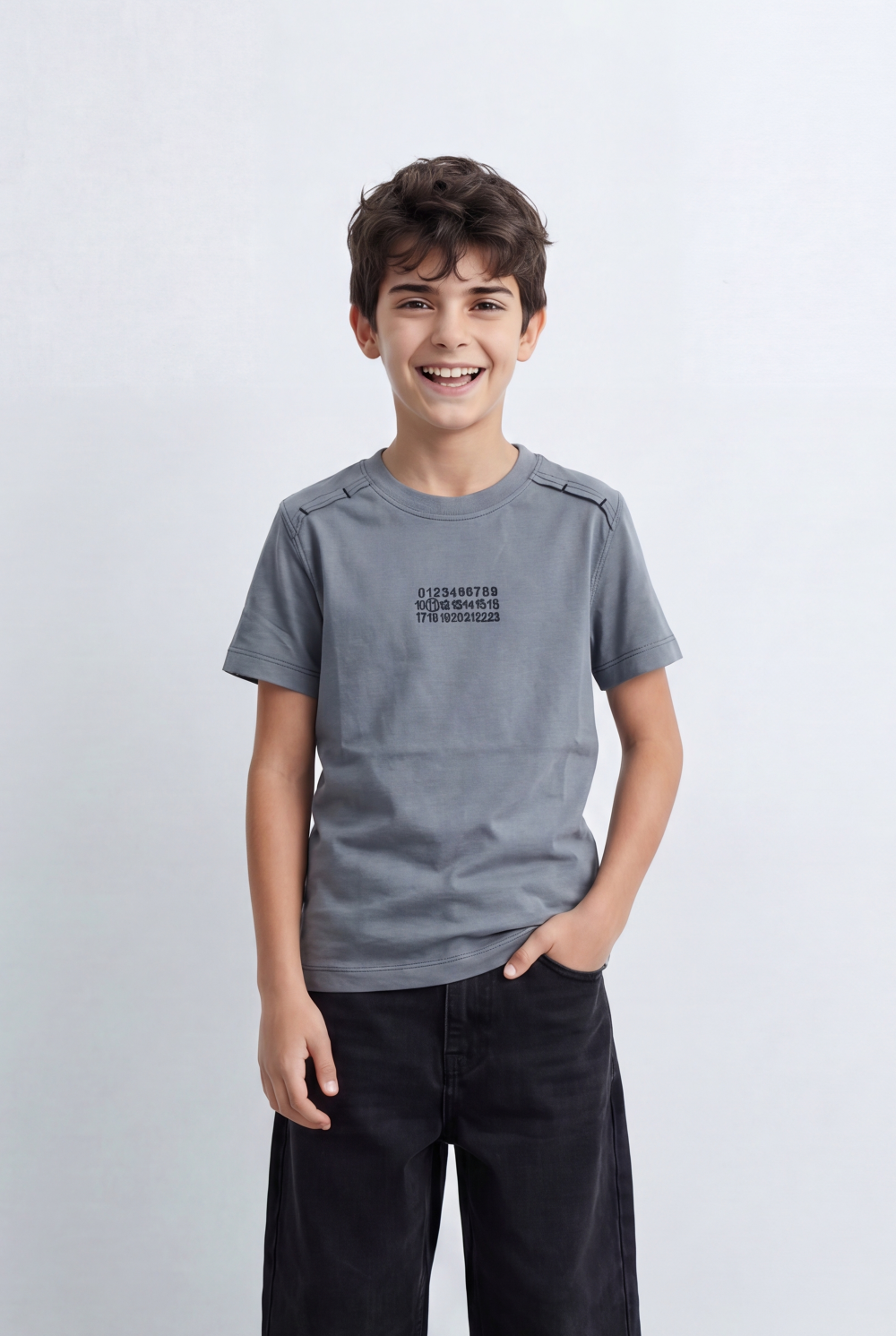 Boy's T-Shirt Shoulder Seam Details