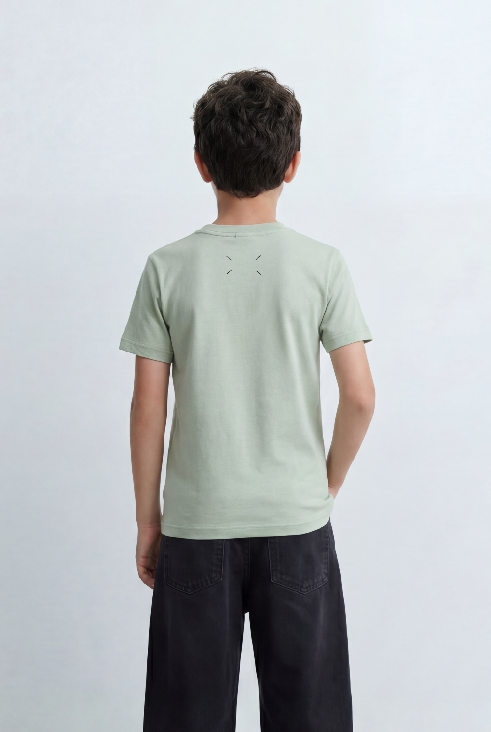 Boy's T-Shirt Shoulder Seam Details