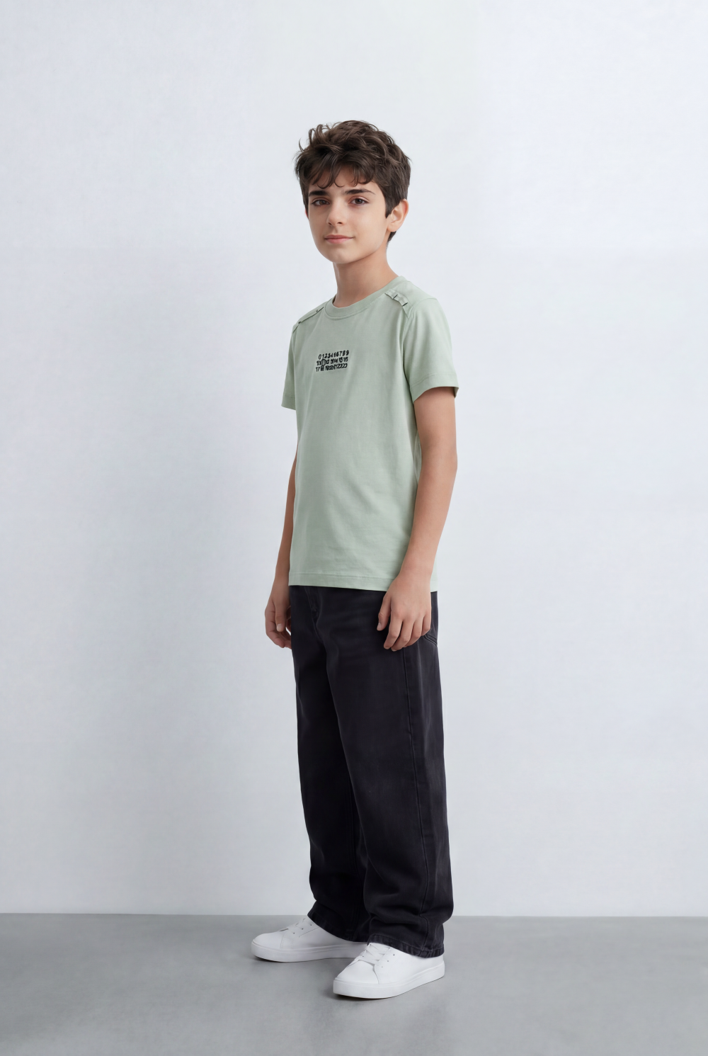 Boy's T-Shirt Shoulder Seam Details