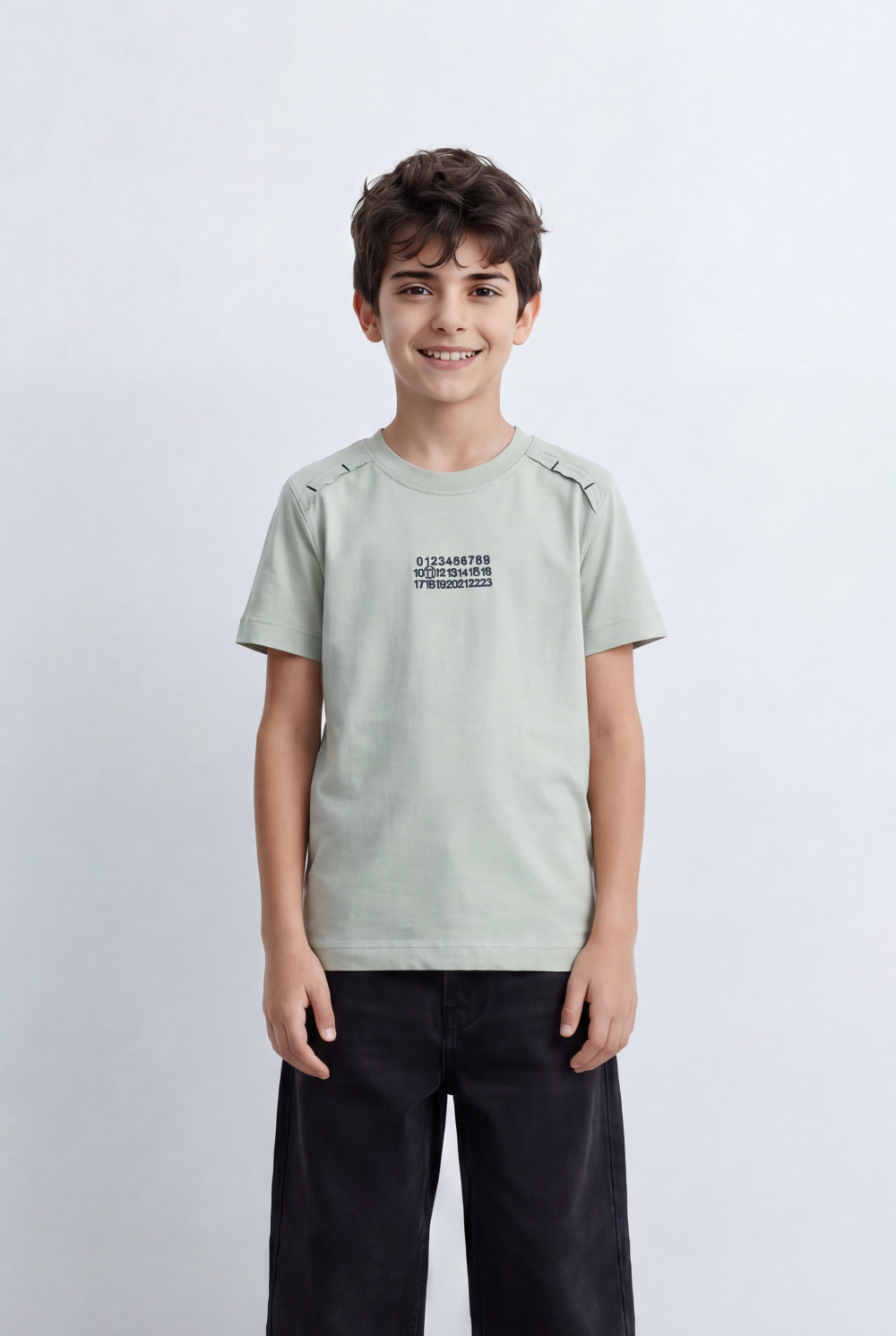 Boy's T-Shirt Shoulder Seam Details