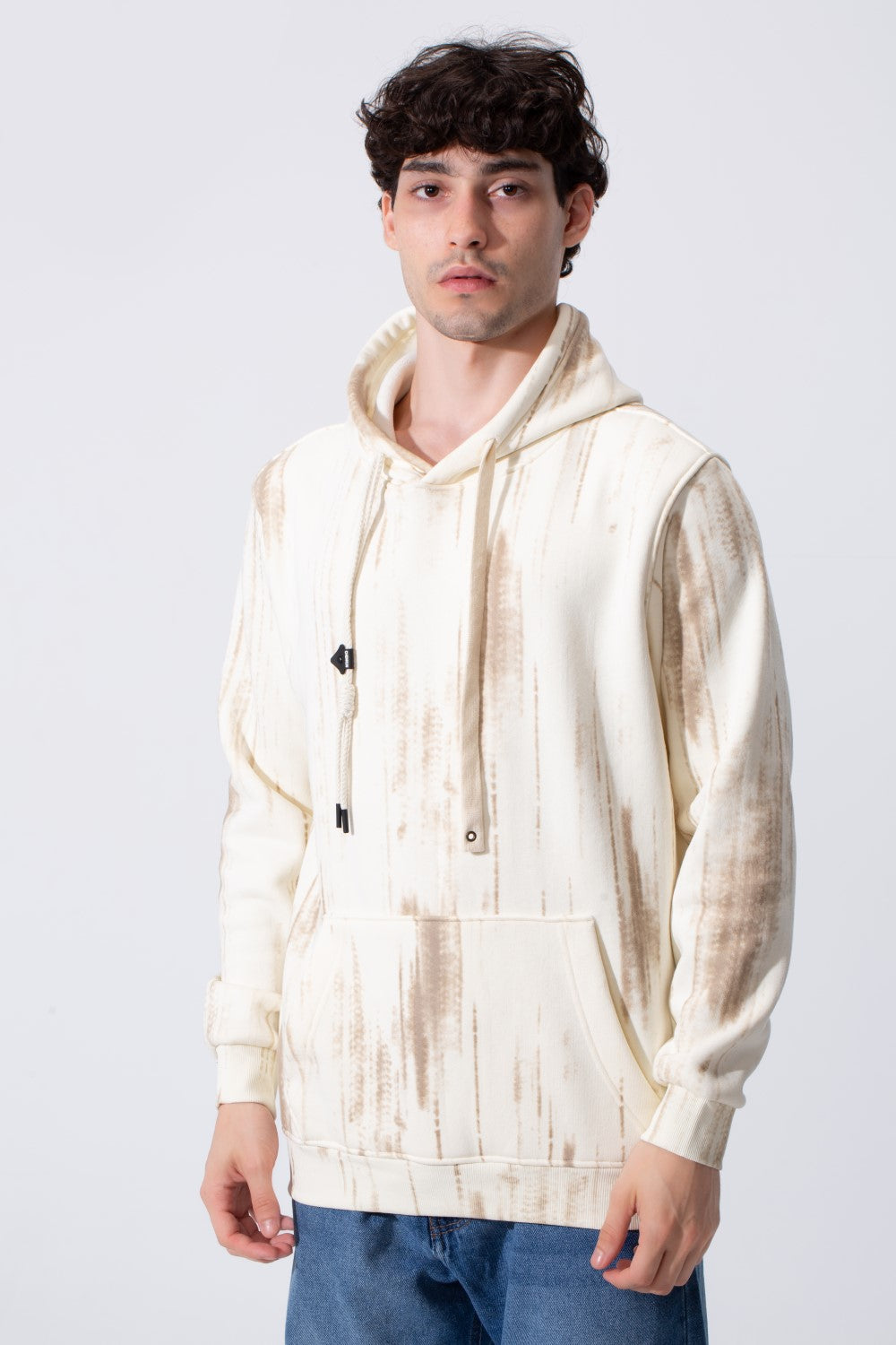 Contrast Drawstrings Slim Fit Men Hoodie