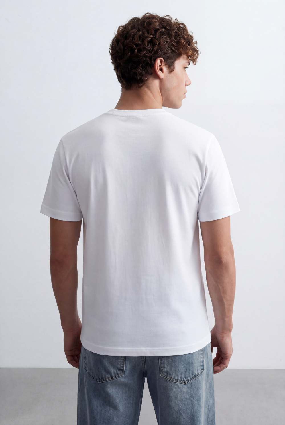 Men’s Core Essential T-Shirt Clean Blank Design