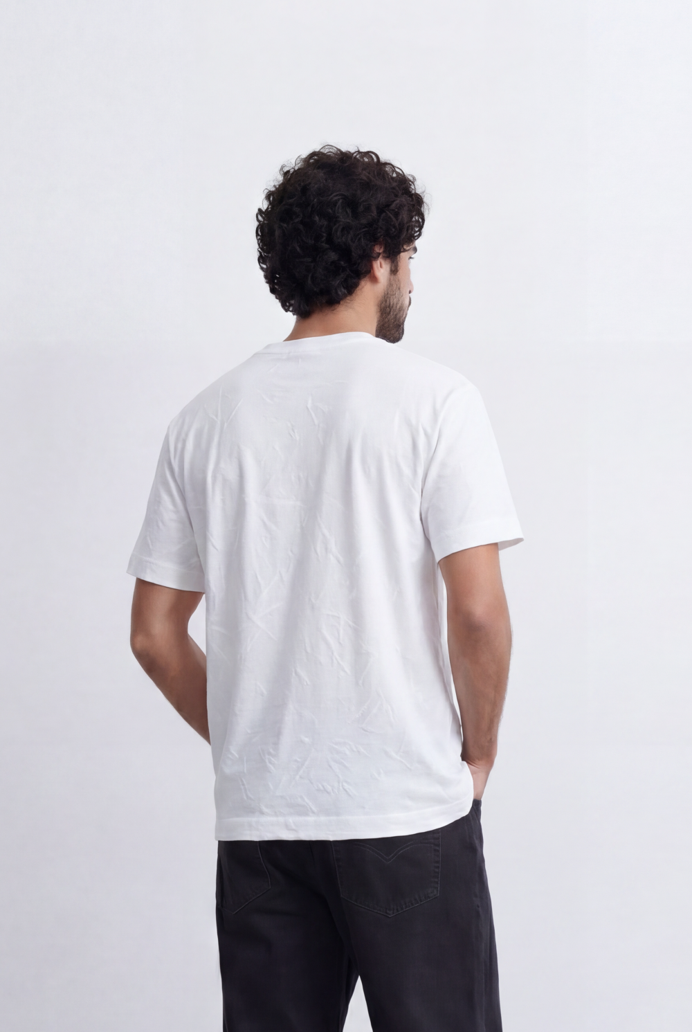Men’s T-Shirt With Signature V Seam Detail