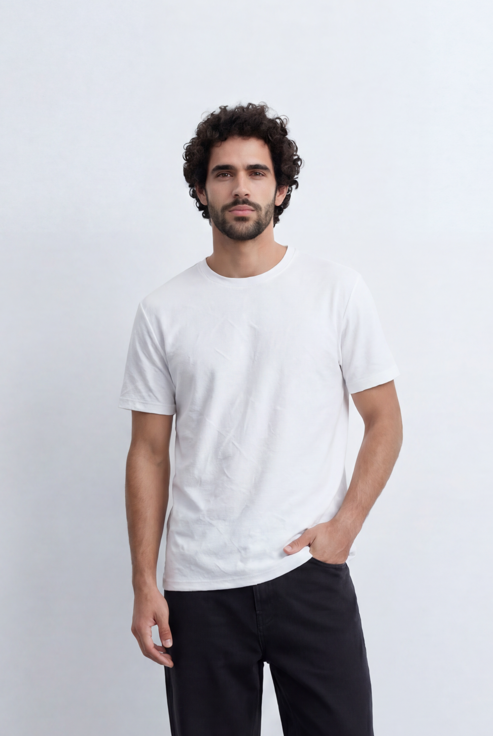 Men’s T-Shirt With Signature V Seam Detail