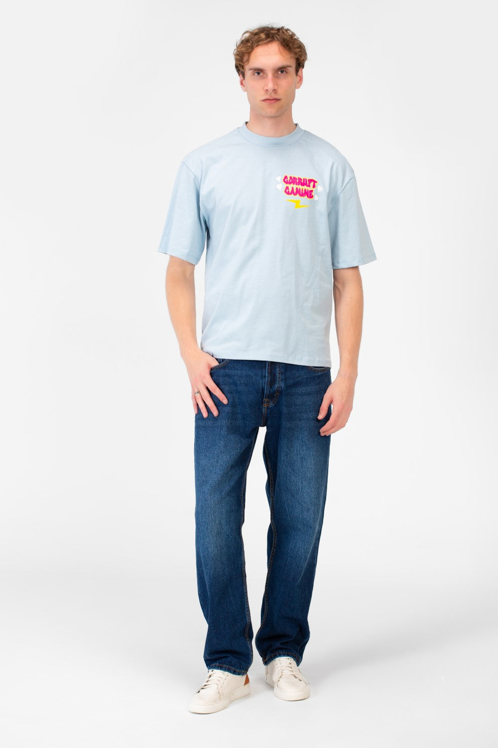 Men’s Tomato Store Back Graphic Tee With Oversized Typography Artwork