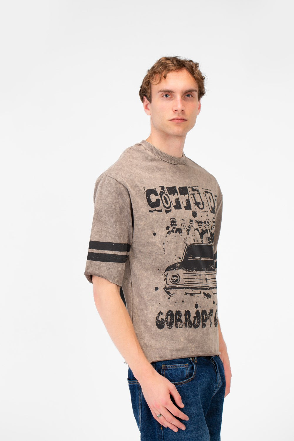 Men’s Vintage Graphic T-Shirt Box Fit Front Artwork