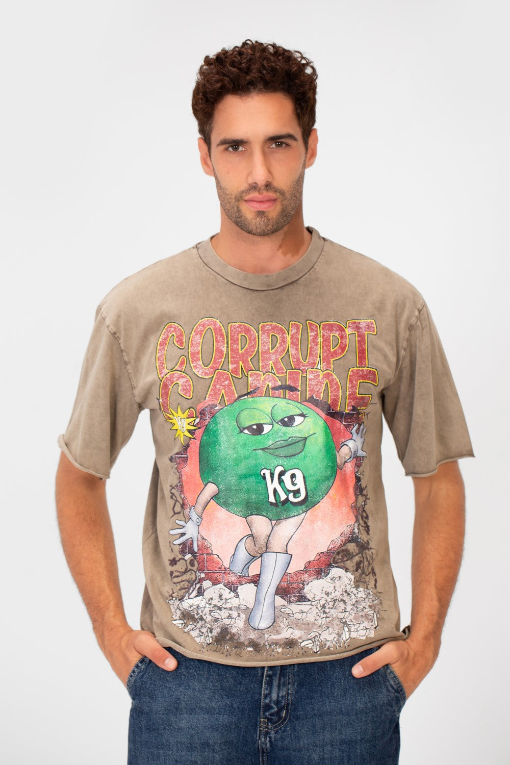 Men’s Vintage Graphic T-Shirt Washed Look Faded