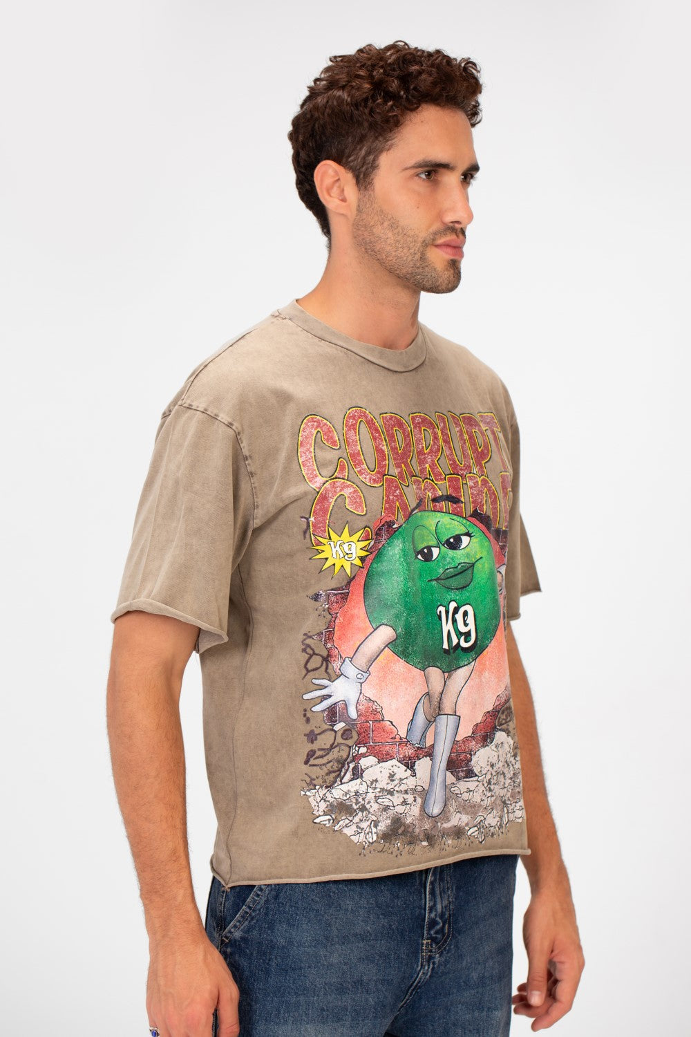 Men’s Vintage Graphic T-Shirt Washed Look Faded