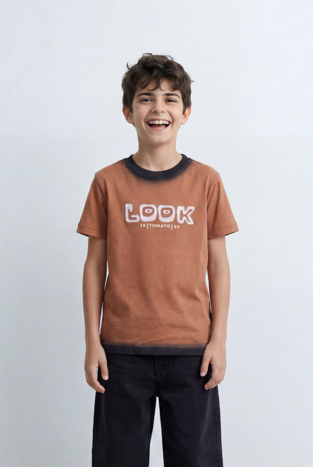 Boy's Graphic T-Shirt With Look Front Artwork