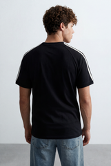 Men’s Dual Shoulder Stripe Detail Oversized T-Shirt