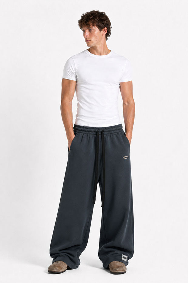 Tomatos Men's Wide-Leg Sweatpants | Oversized Fleece Pants