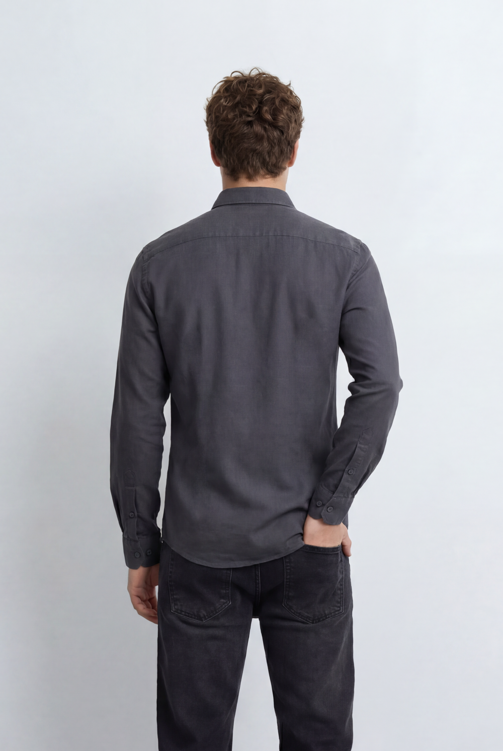 Men's Button Down Shirt With Clean Tailored Slim Fit