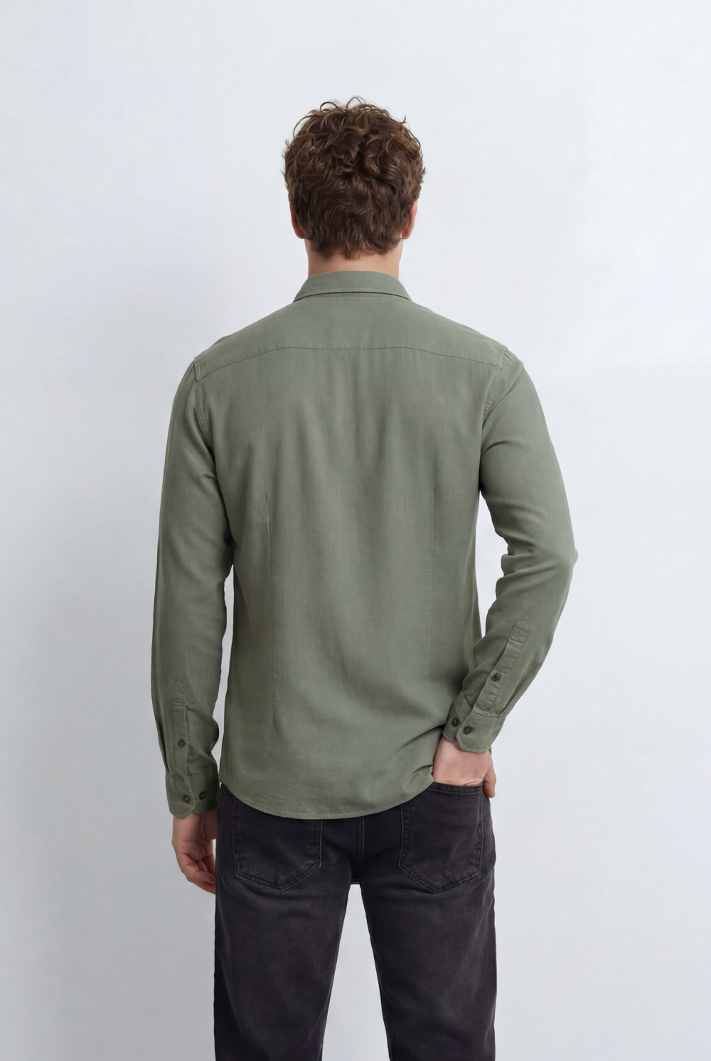 Men's Button Down Shirt With Clean Tailored Slim Fit