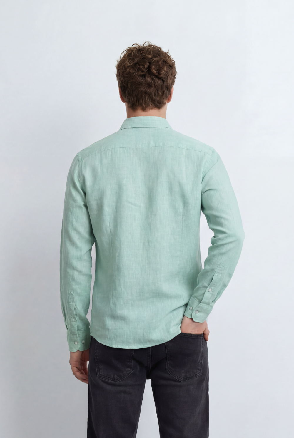 Men's Slim Fit Blend Shirt With Natural Texture