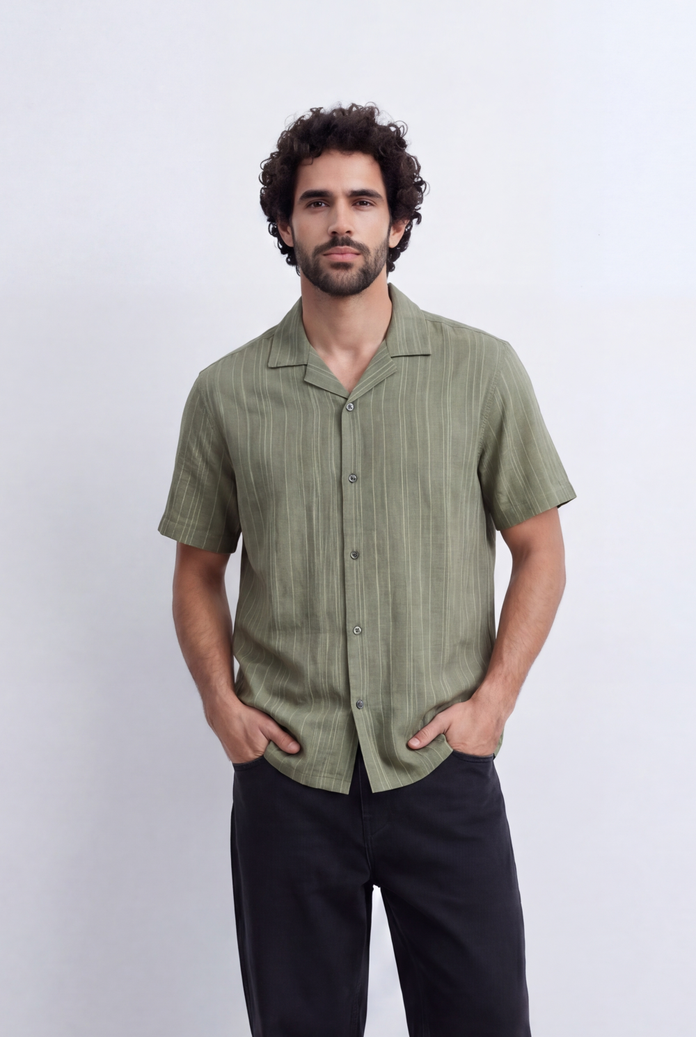 Men’s Resort Collar Shirt Textured Stripe Detail
