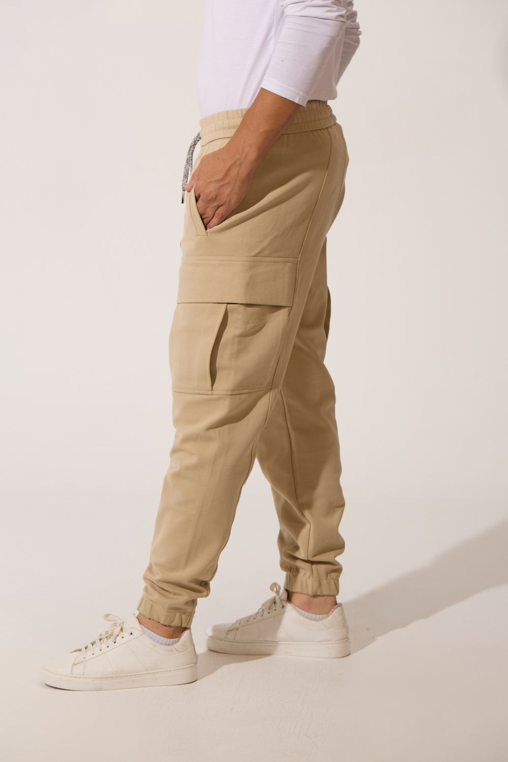 Men’s Utility Cargo Flap Pockets Fleece Sweatpants