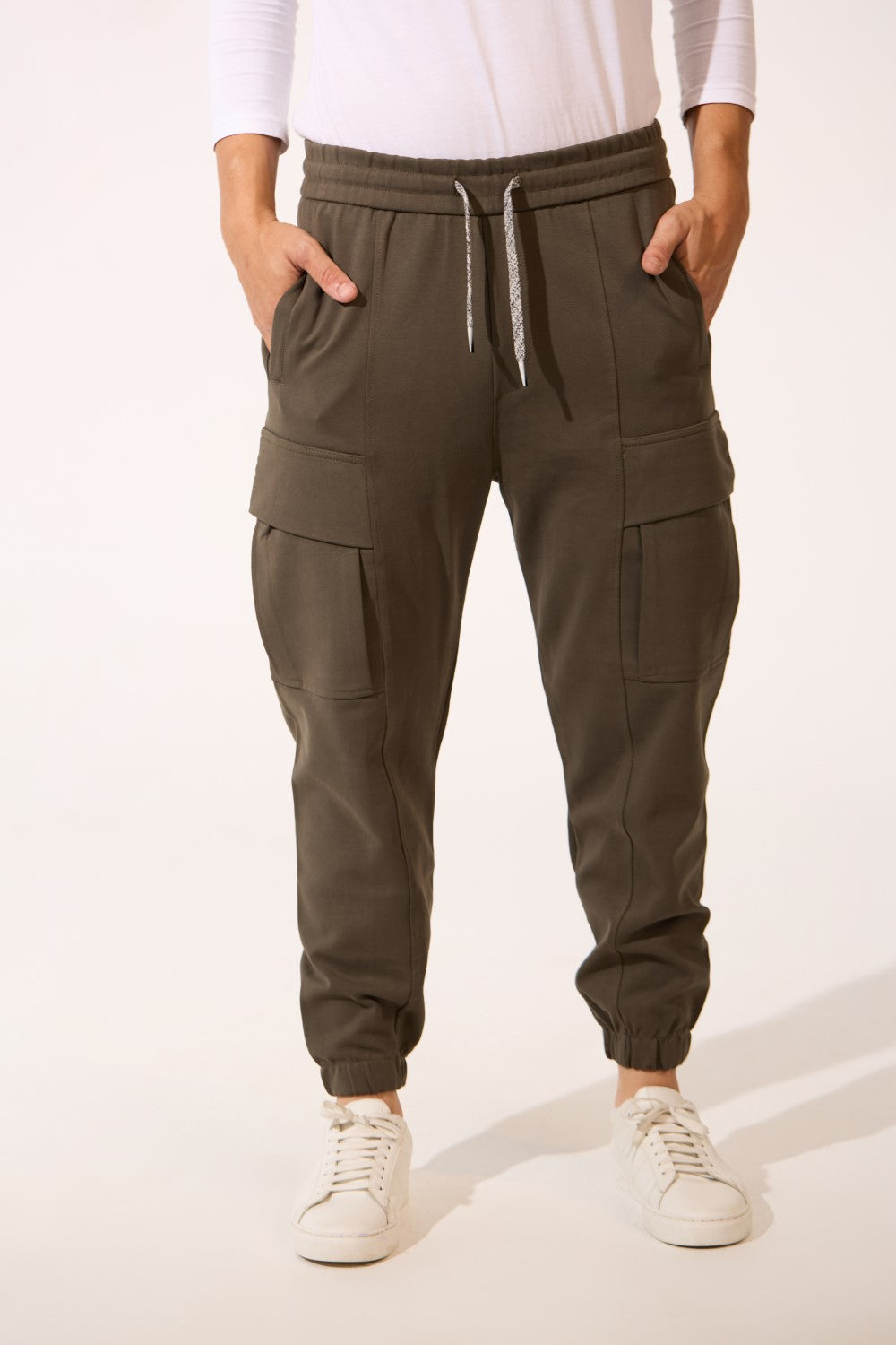 Men’s Utility Cargo Flap Pockets Fleece Sweatpants