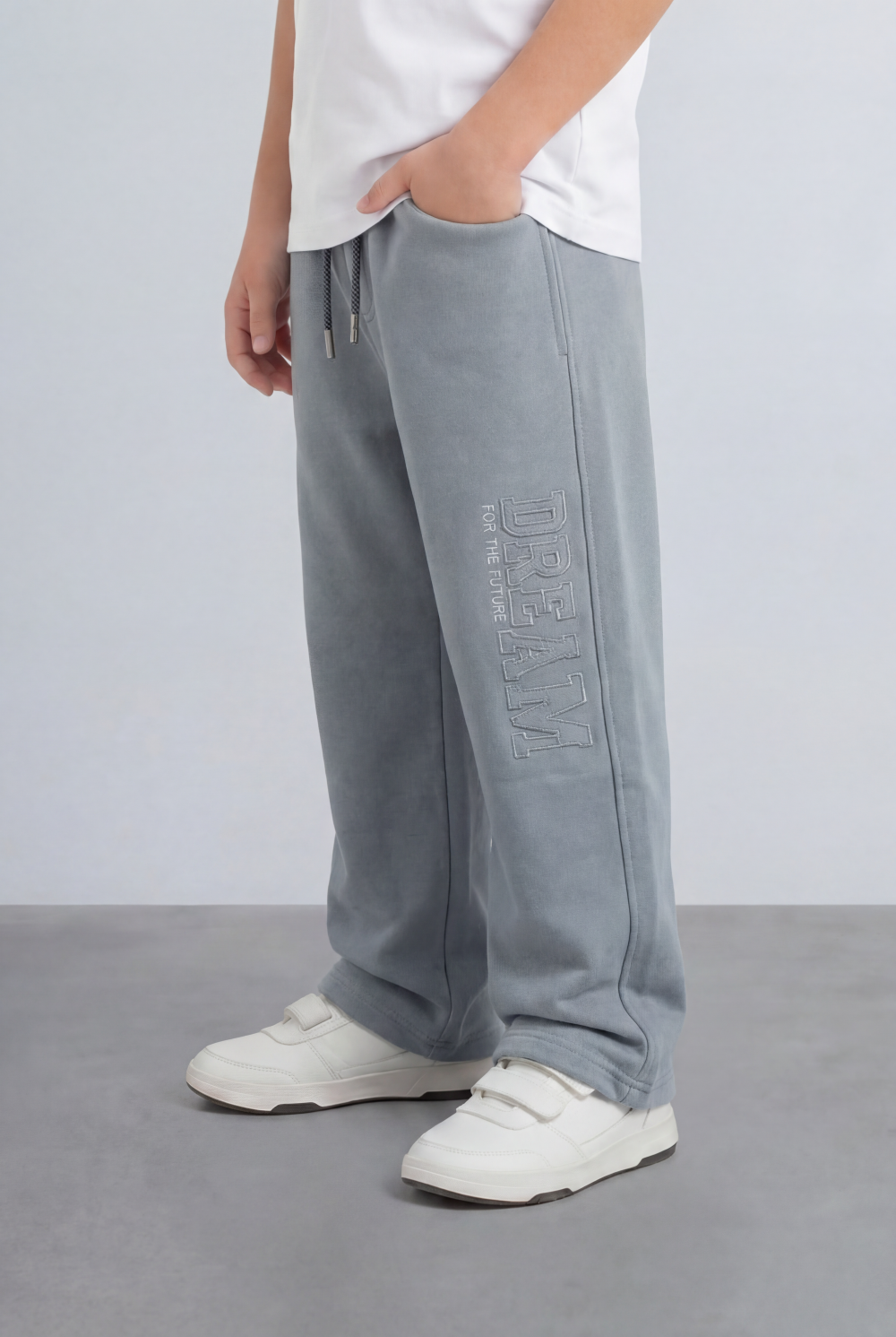 Boy's Oversize Sweatpants Embossed Side Logo