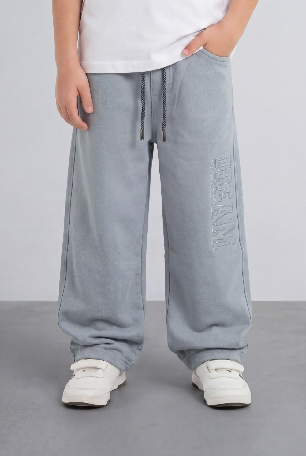 Boy's Oversize Sweatpants Embossed Side Logo