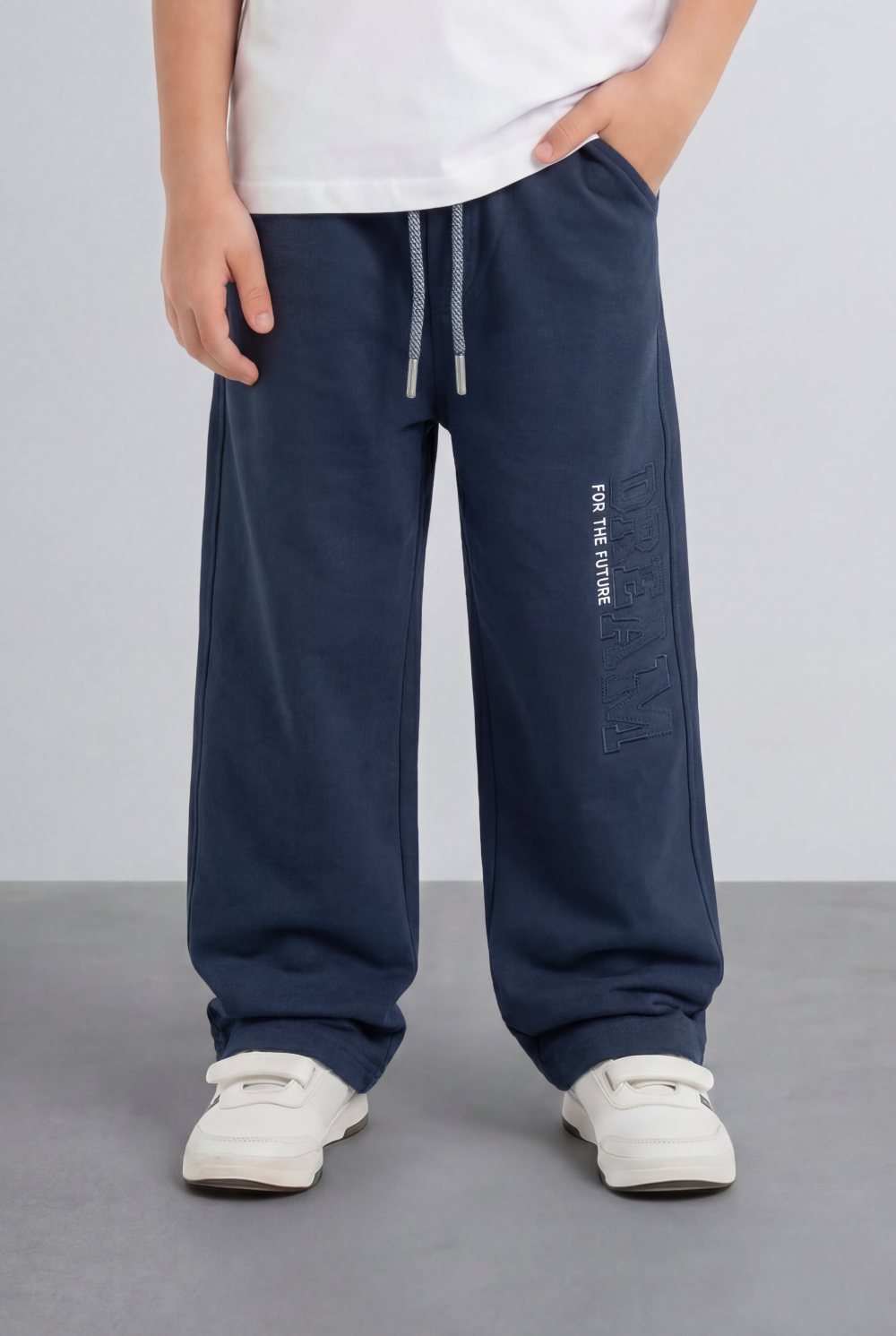 Boy's Oversize Sweatpants Embossed Side Logo