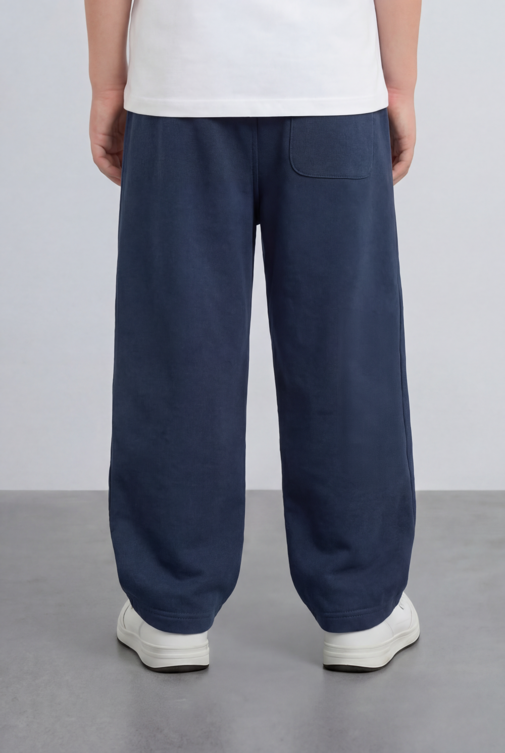 Boy's Oversize Sweatpants Embossed Side Logo