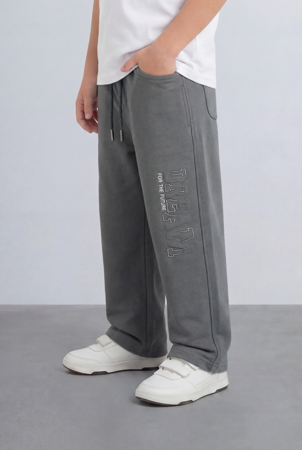 Boy's Oversize Sweatpants Embossed Side Logo