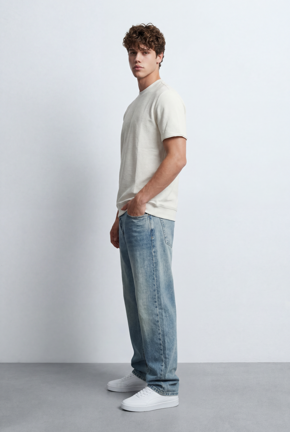 Men’s Fine Ribbed Surface Detail Basic Feel T-Shirt