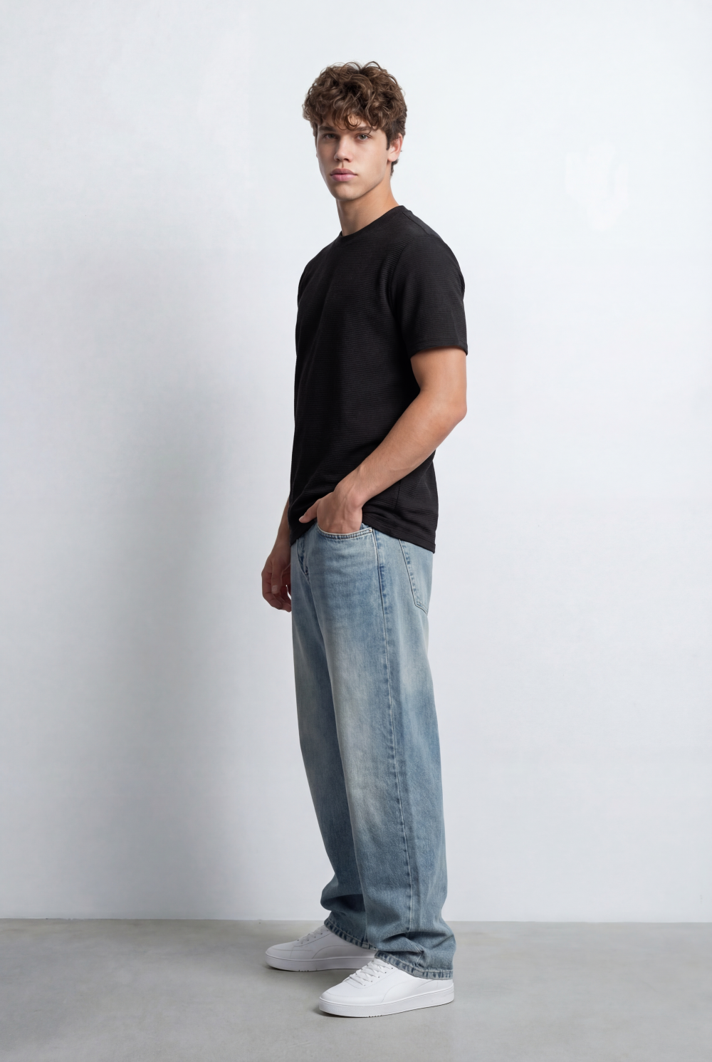 Men’s Fine Ribbed Surface Detail Basic Feel T-Shirt