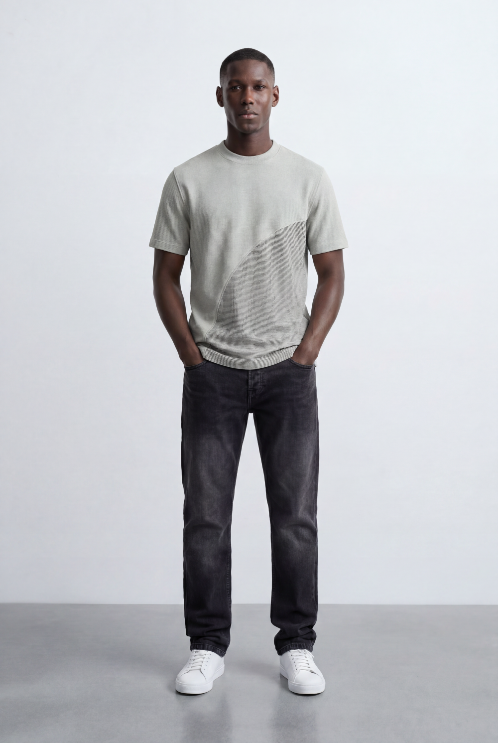 Men’s Textured Panel T-Shirt Contrast Stripe Detail Modern