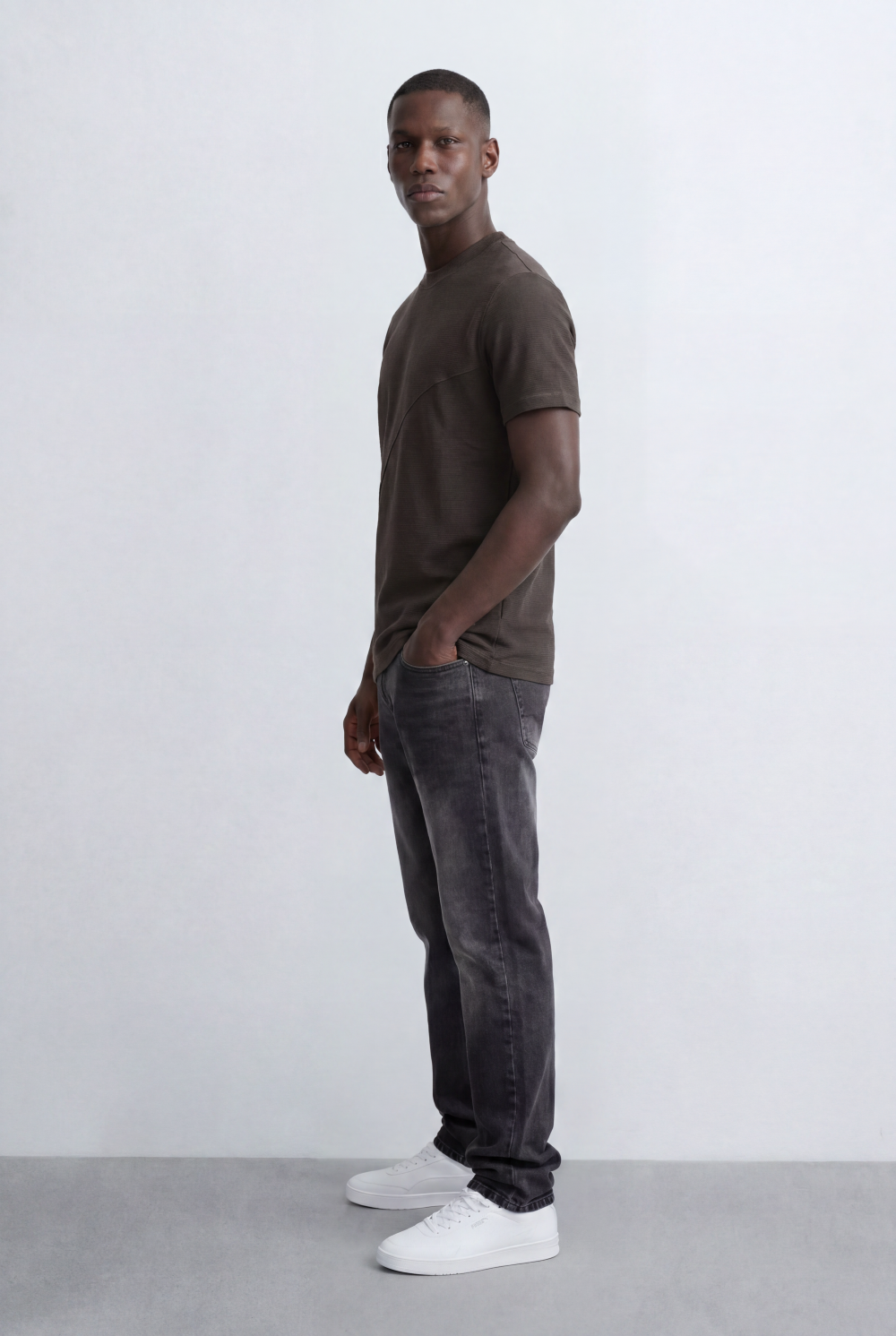 Men’s Textured Panel T-Shirt Contrast Stripe Detail Modern