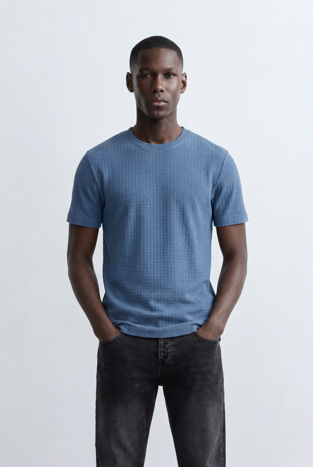 Men’s Structured Knit T-Shirt Grid Texture Surface