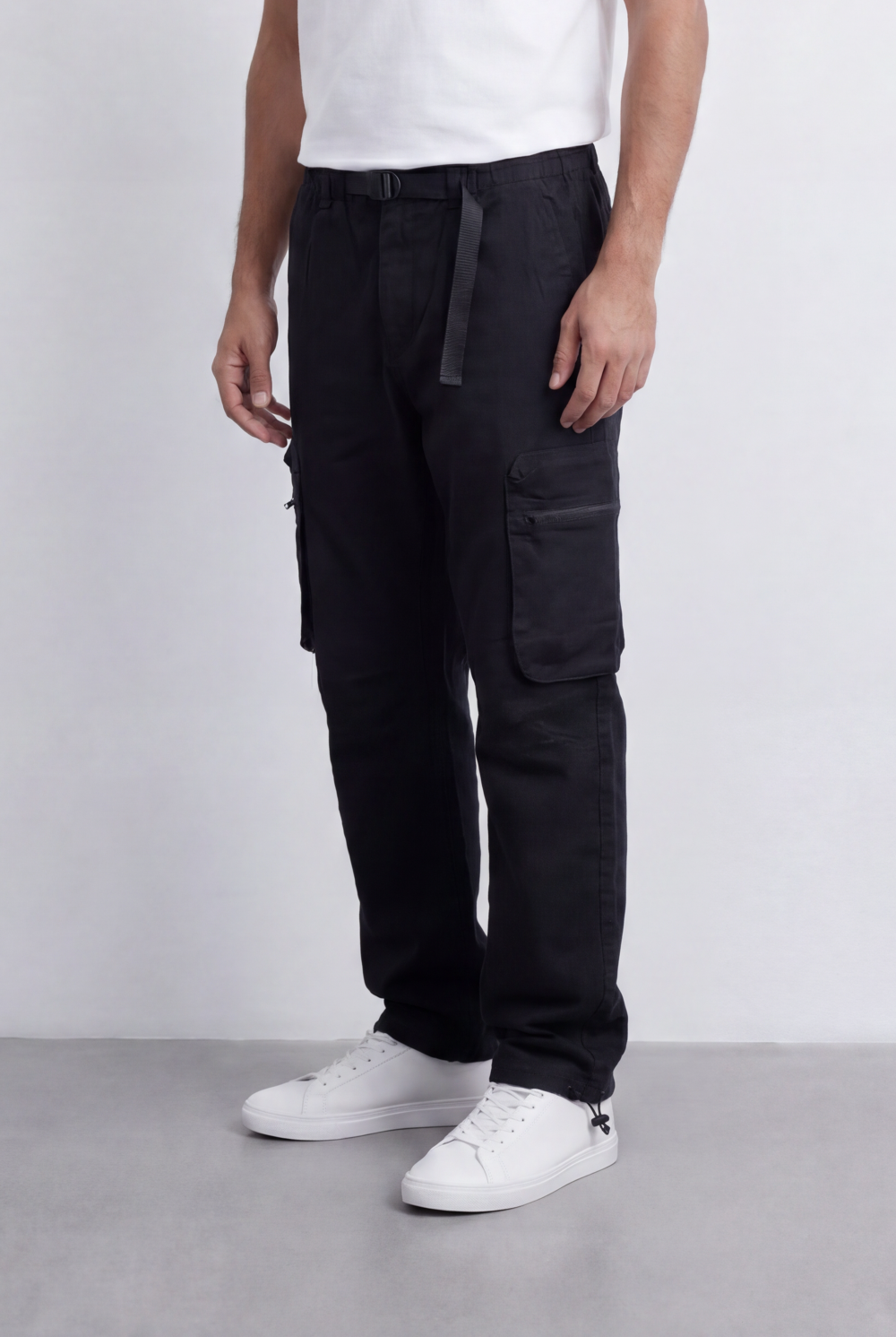 Men’s Utility Cargo Pants Adjustable Belt Zip Pocket Detail