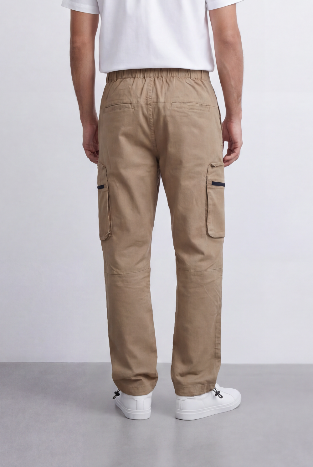 Men’s Utility Cargo Pants Adjustable Belt Zip Pocket Detail