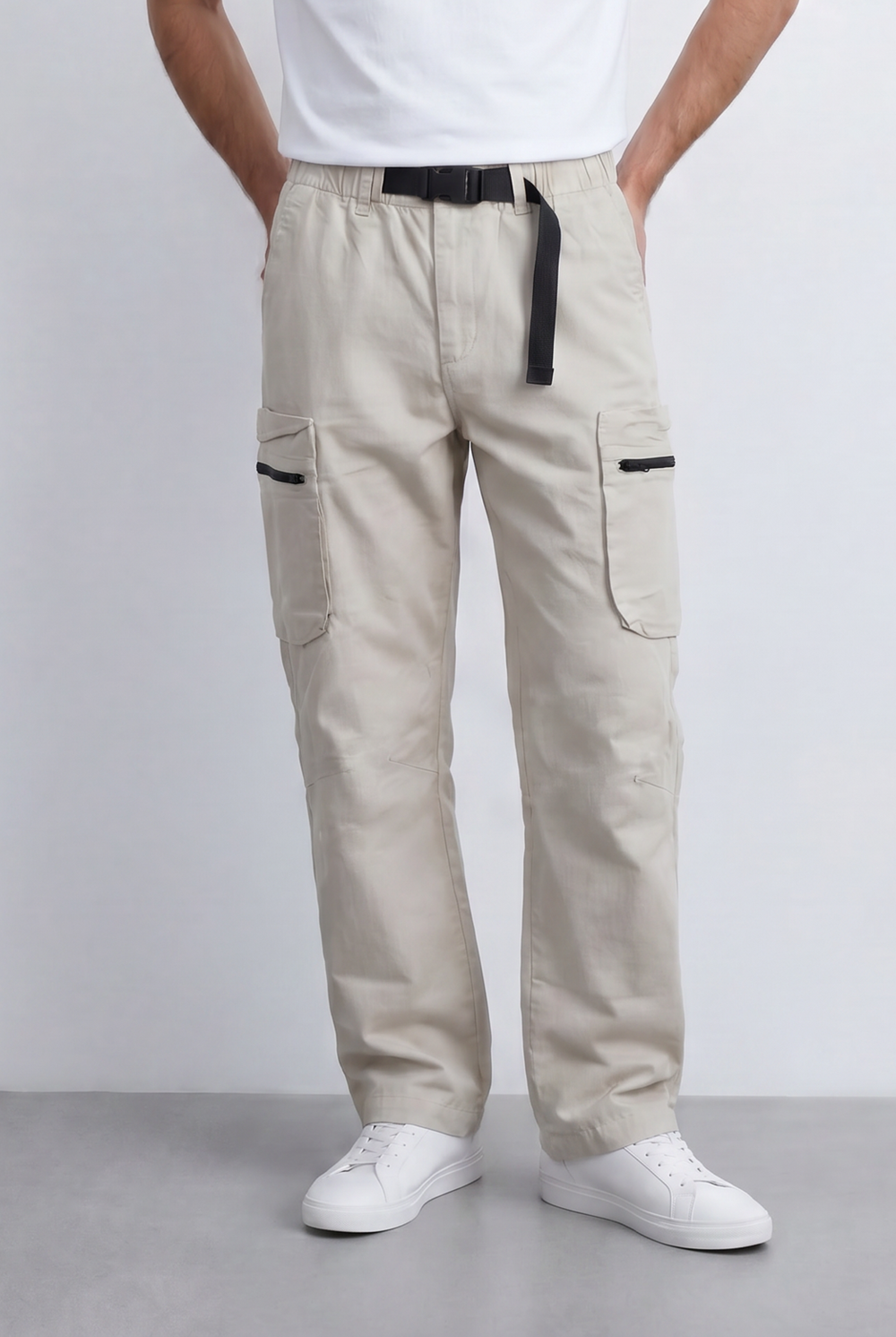Men’s Utility Cargo Pants Adjustable Belt Zip Pocket Detail