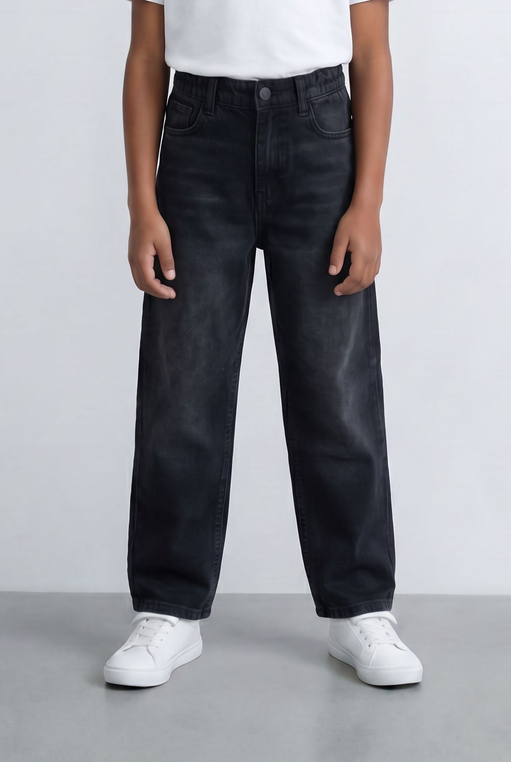 Boy's Used Jeans With Light Wash Finish Pants
