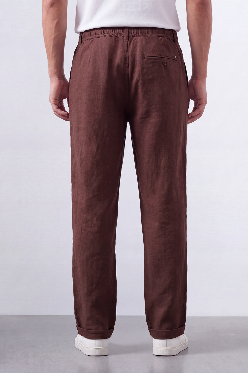 Tomatos Men's Pleated Linen Trousers with Integrated Belt