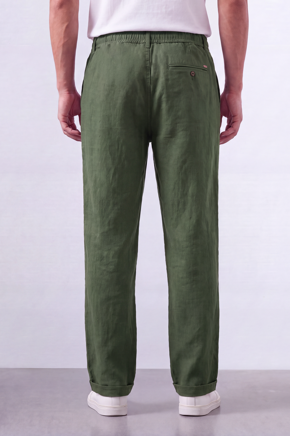 Tomatos Men's Pleated Linen Trousers with Integrated Belt