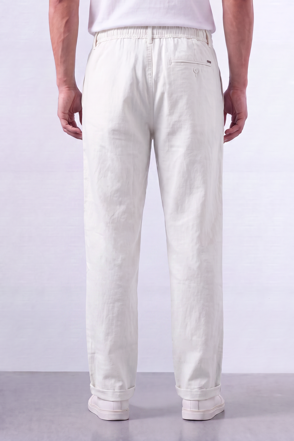 Tomatos Men's Pleated Linen Trousers with Integrated Belt