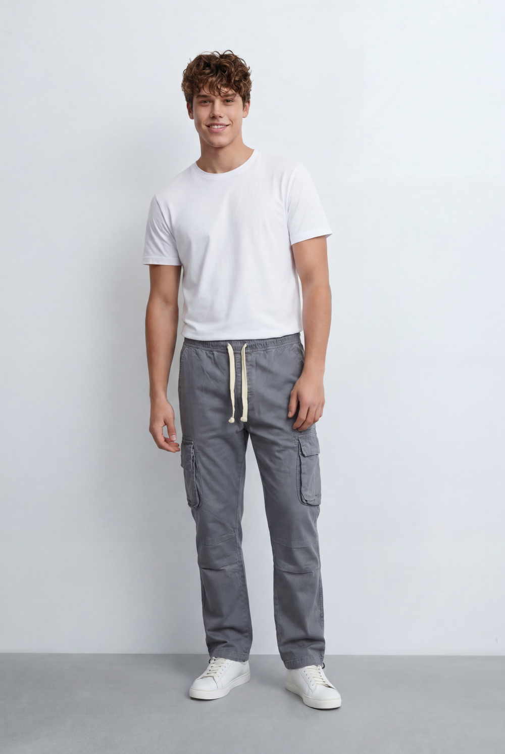 Men’s Cargo Pants Featuring Utility Side Pockets