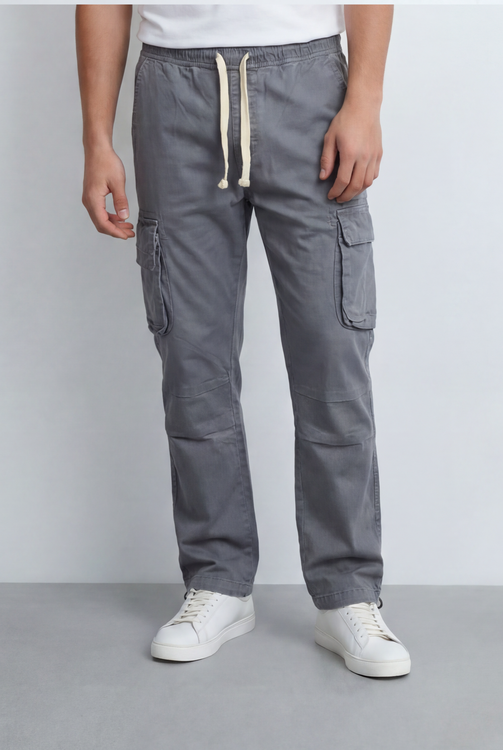 Men’s Cargo Pants Featuring Utility Side Pockets