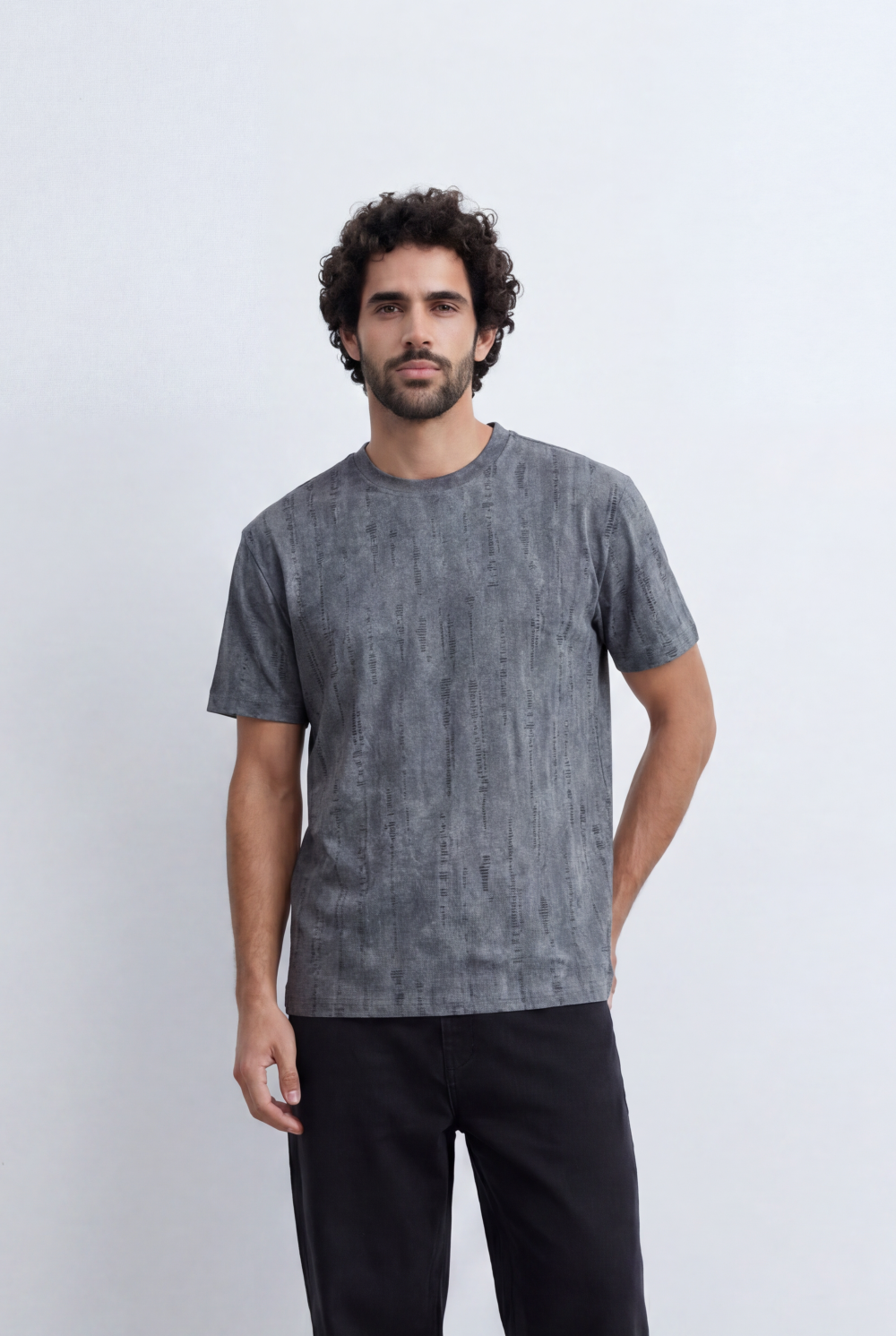 Men’s Textured Print T-Shirt Vertical Pattern Detail